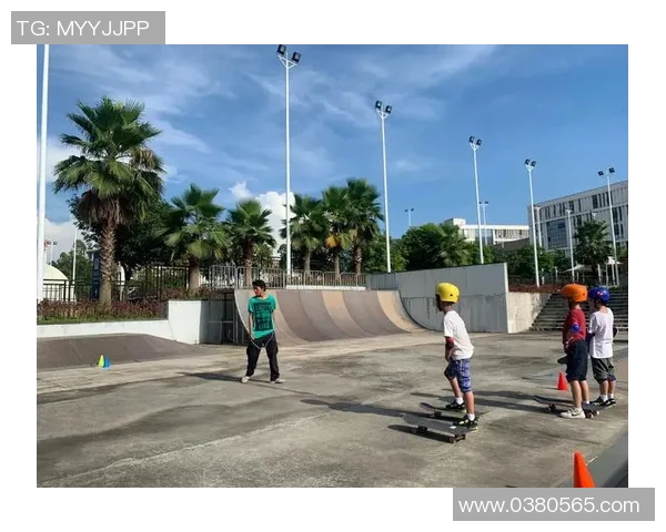 广州滑板队技术创新再攀高峰引领滑板运动新潮流